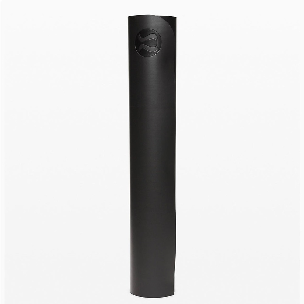 Lululemon rubber yoga mat
